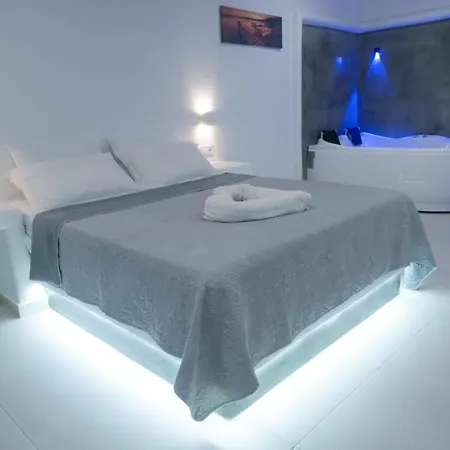 Mykonos Petra Suites&rooms